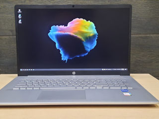 HP FullHD 17.3 (1920 x 1080), IPS - Core i5-1135G7 - 8 GB RAM - 1TB HDD +SSD Intel Optane foto 1