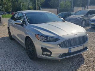 Ford Fusion foto 2