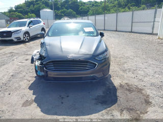 Ford Fusion foto 9