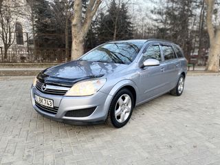 Opel Astra foto 3