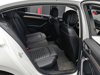 Volkswagen Passat foto 12