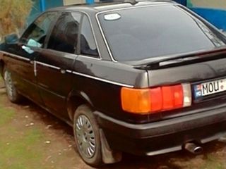 Audi 80 foto 4