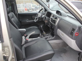 Mitsubishi Pajero foto 8