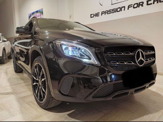 Mercedes GLA