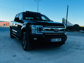 Ford F-150 foto 2