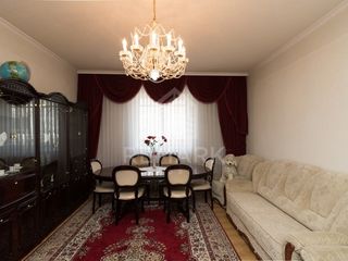 Se vinde casă în Centrul Istoric al Chișinăului, 209900 € foto 1