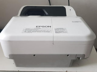 Proiector Epson pentru cinema și jocuri foto 2