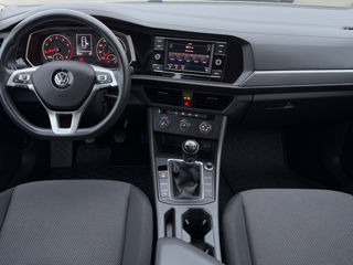 Volkswagen Jetta foto 5