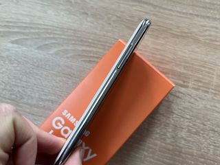 Galaxy j5 original + cutie și factura din orange foto 4