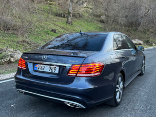 Mercedes E-Class foto 1