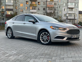 Ford Fusion foto 6