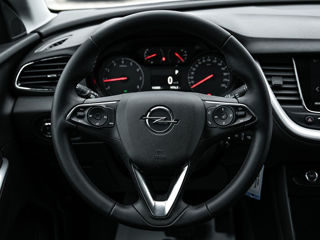 Opel Grandland X foto 10