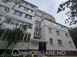 Apartament cu 3 camere, 92 m², Botanica, Chișinău foto 12