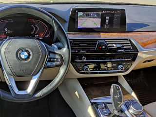 BMW 5 Series foto 5