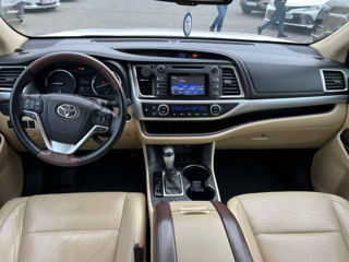 Toyota Highlander foto 8