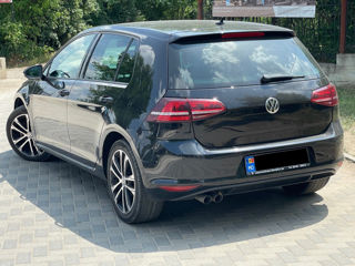 Volkswagen Golf foto 5