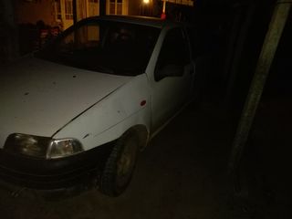 Fiat Punto foto 2