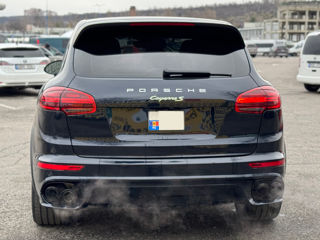 Porsche Cayenne foto 8