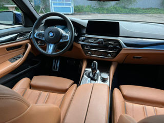 BMW 5 Series foto 5