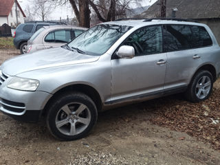 Volkswagen Touareg foto 2