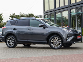 Toyota Rav 4 foto 4