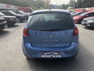 Seat Ibiza foto 2