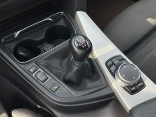 BMW 3 Series foto 15