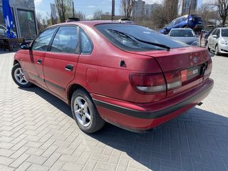 Toyota Carina foto 7