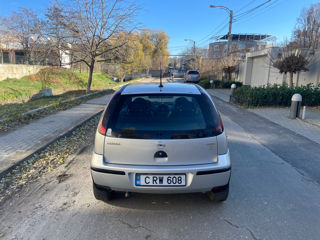 Opel Corsa foto 4