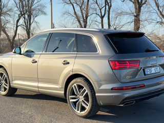 Audi Q7 foto 2