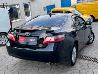 Toyota Camry foto 3