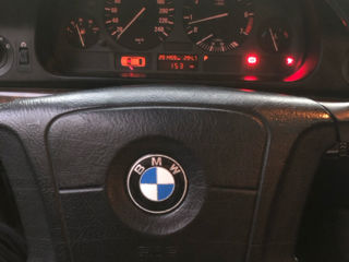 BMW 5 Series foto 5