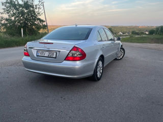 Mercedes E-Class foto 4