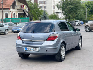 Opel Astra foto 6