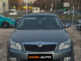 Skoda Octavia foto 2