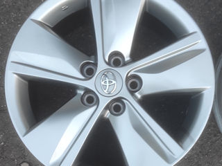 Легкосплавные диски R17 5x114.3 Toyota foto 5