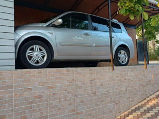 Renault Grand Scenic foto 3