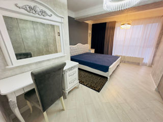 Apartament cu 2 camere, 82 m², Centru, Chișinău foto 5