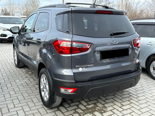 Ford EcoSport foto 3