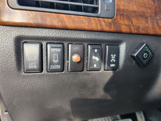 Nissan Armada фото 7