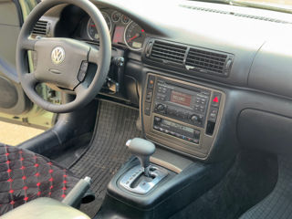 Volkswagen Passat foto 10