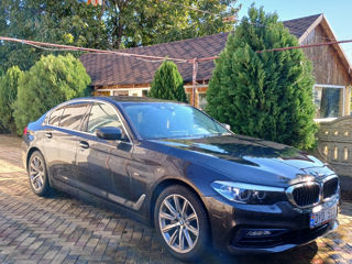 BMW 5 Series foto 1