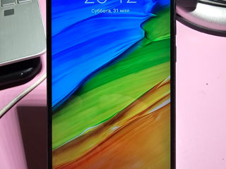 Xiaomi Redmi note 5 6/64 Gb. Чехол, кабель и зарядка в комплекте! фото 2