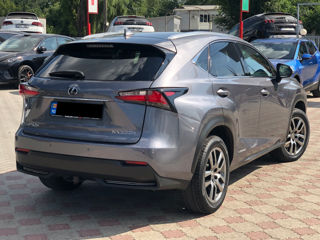 Lexus NX Series foto 4