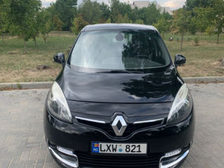 Renault Grand Scenic foto 8