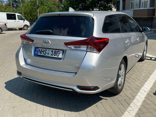 Toyota Auris foto 5