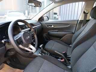 KIA Rio X-Line foto 8