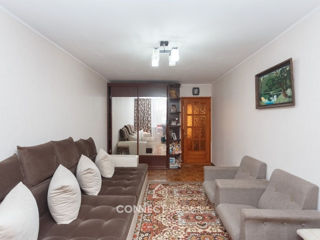 Apartament cu 3 camere, 74 m², Botanica, Chișinău foto 4