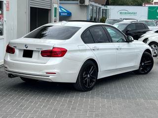 BMW 3 Series foto 4