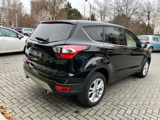 Ford Kuga foto 7